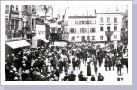 Versammlung auf dem Markt um 1910